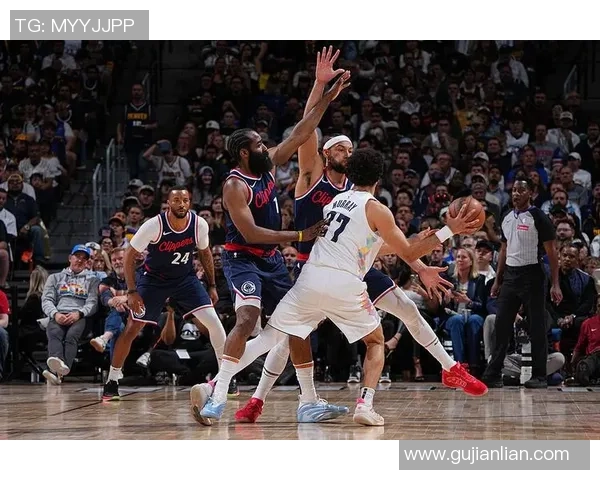 掘金与快船第六场精彩对决录像回放分析与精彩瞬间回顾